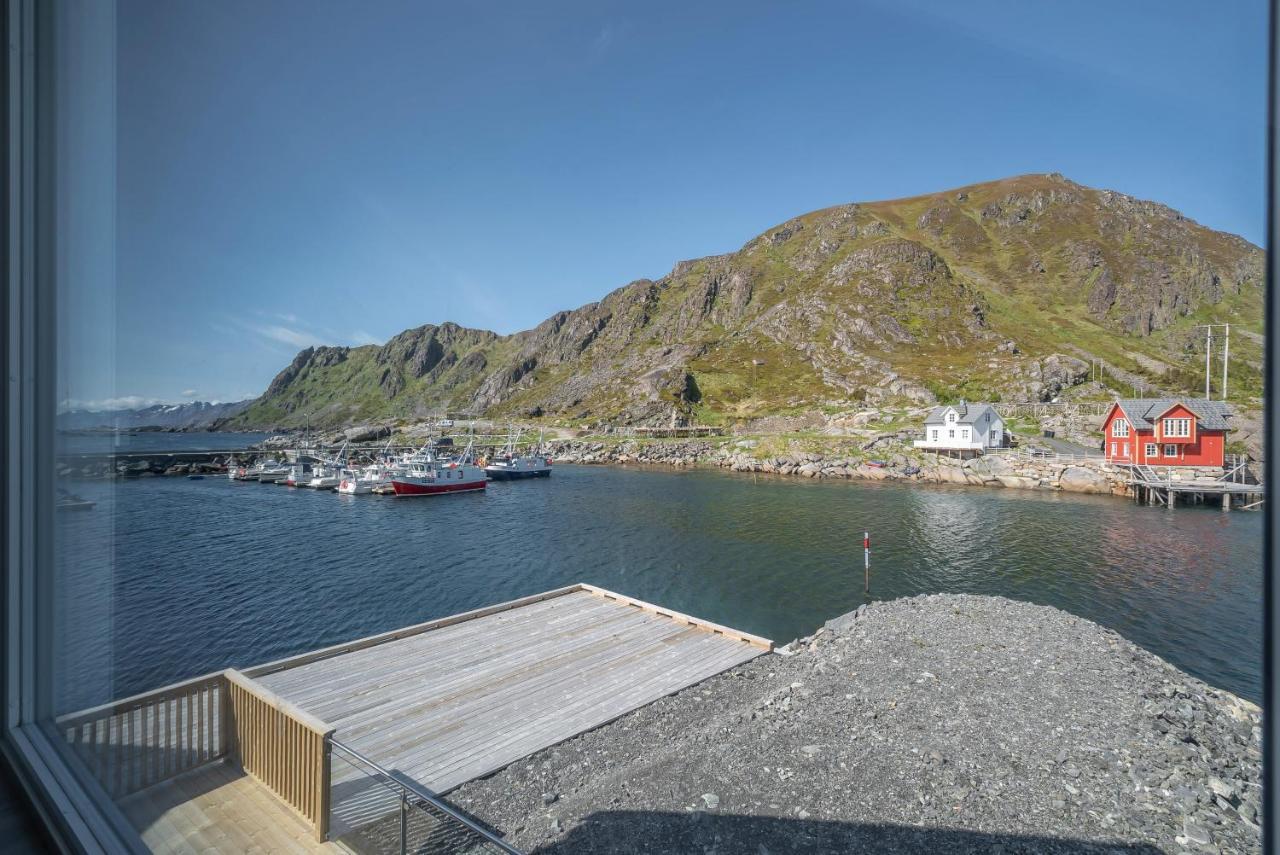 Seafront New Cabin In Lofoten Ballstad Exterior photo