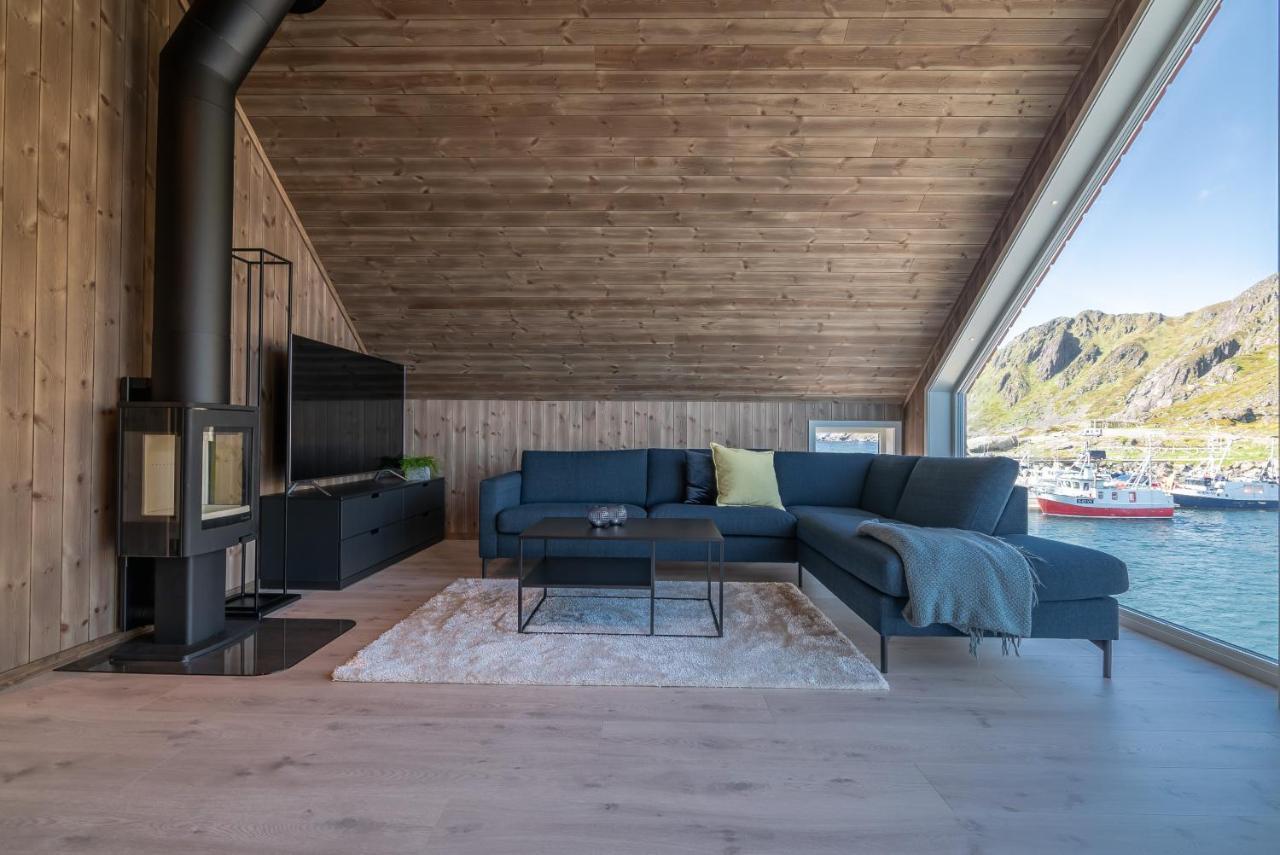Seafront New Cabin In Lofoten Ballstad Exterior photo
